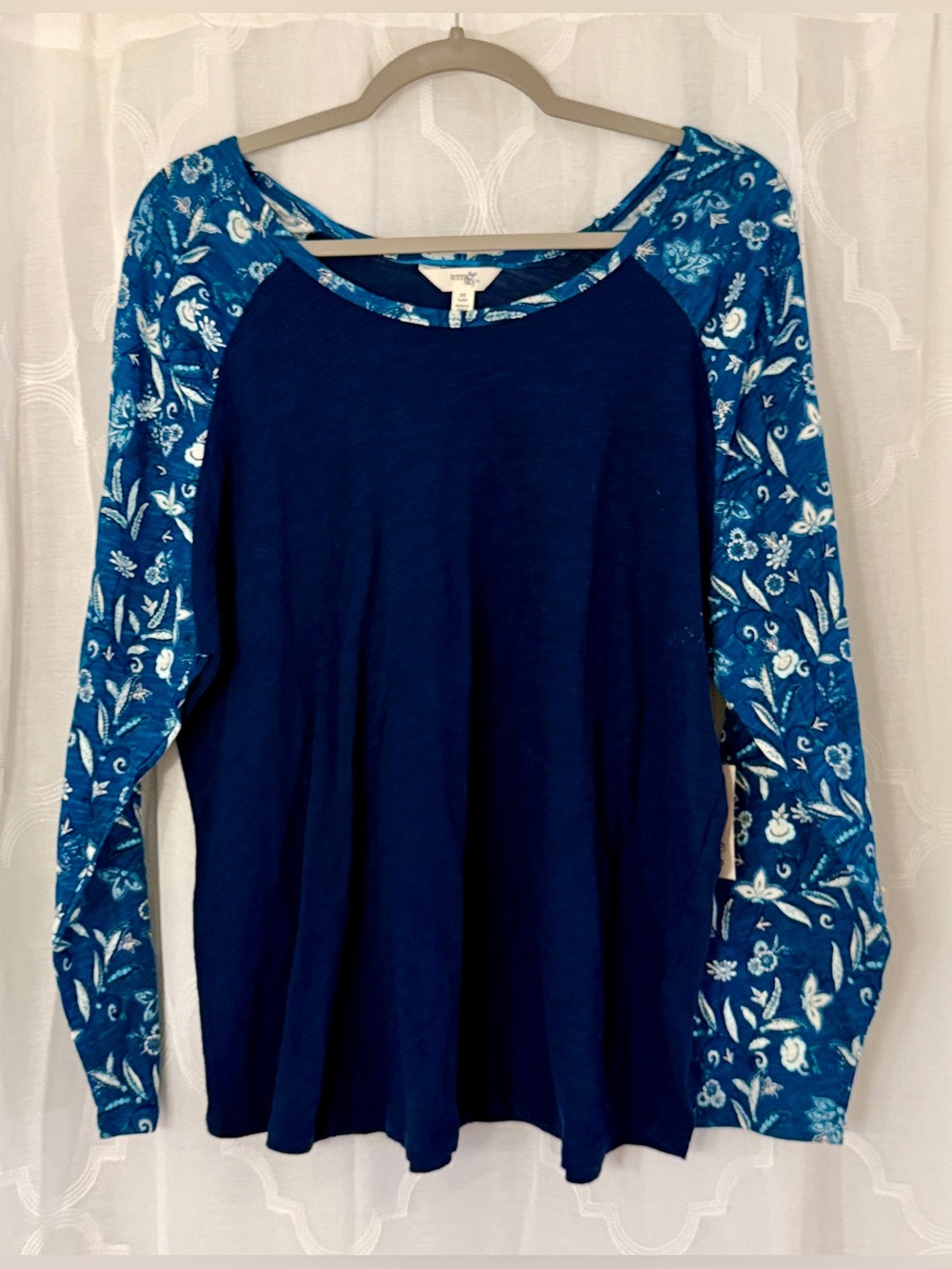 Terra & Sky 0X 14W Navy Blue Floral Raglan Long Sleeve Top NWT